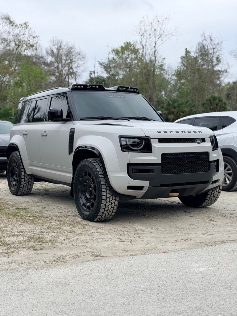 land rover defender 2026 SALEZEE99T2499494 image land rover defender 2026 SALEZEE99T2499494 image